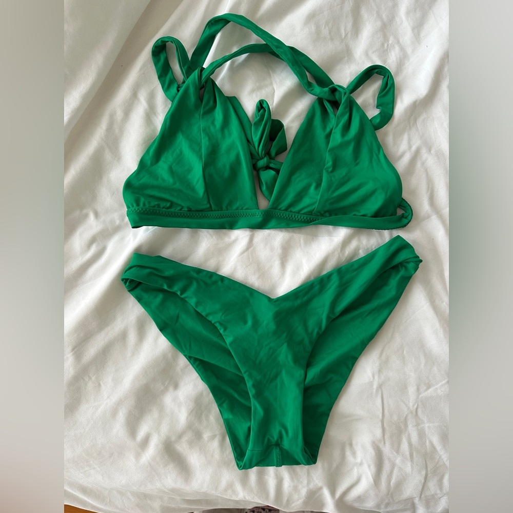 becca by rebecca v front bikini bottoms and tie triangle top